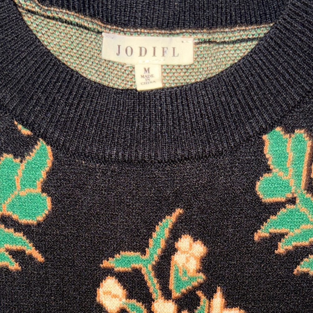 Jodifl Women’s Evergreen Botanical Print Black Knit Vest - Picture 4 of 5